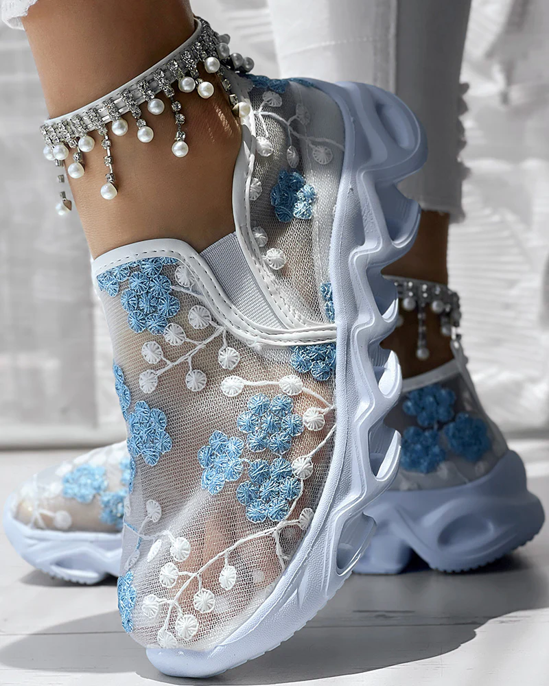 Floral Pattern Sheer Mesh Patch Round Toe Sneakers - Image 2