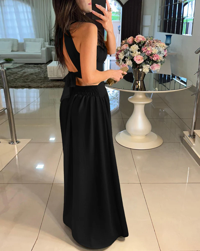 Halter Sleeveless Tied Detail Shirred Criss Cross Flared Dress Glamorous Evening Dress - Image 19