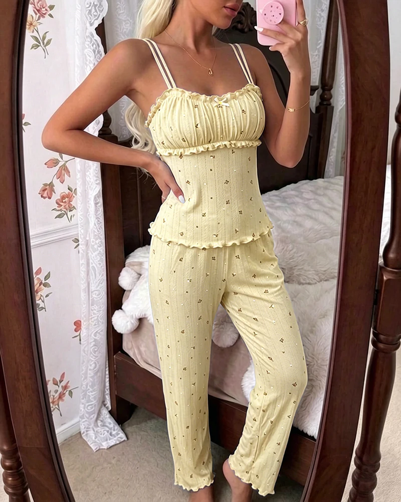 Women's Ditsy Floral Print Pajama Set Ruched Cami Top and Straight Leg Pants Casual Frill Hem Lounge Set with Pockets - Image 15