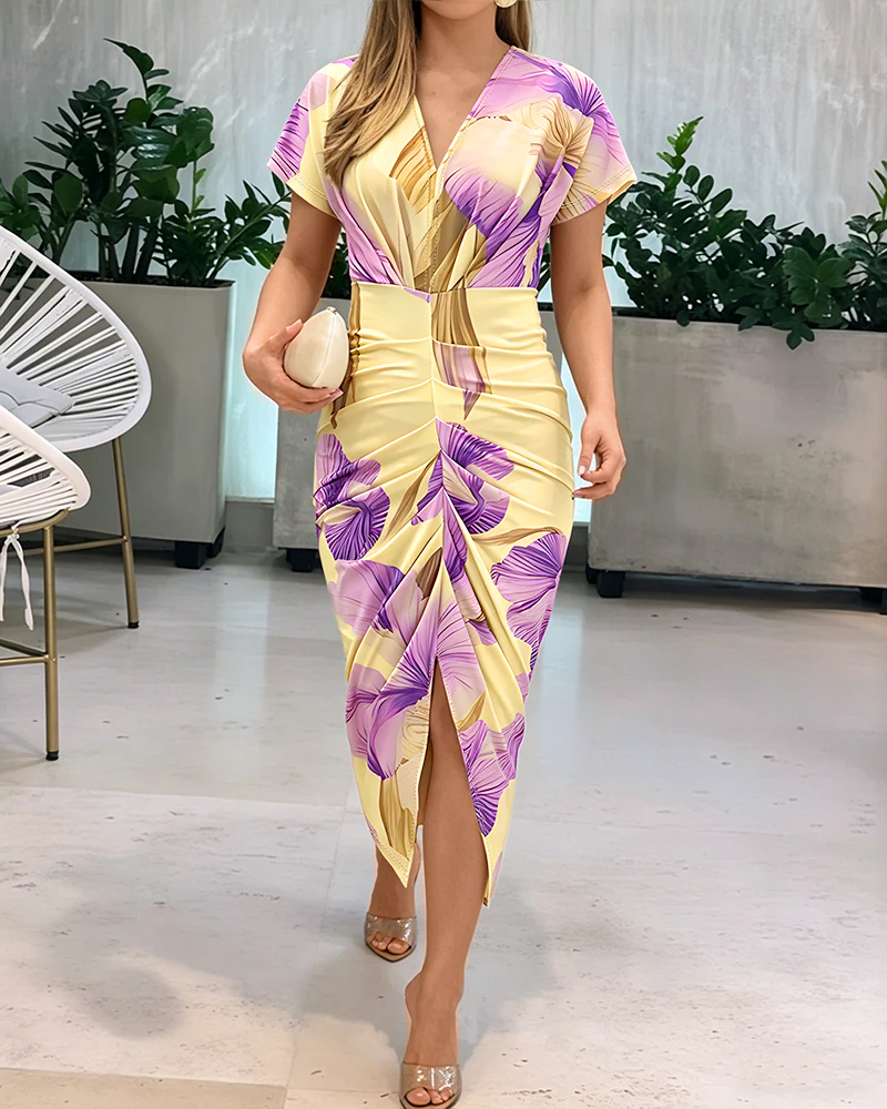 Women's Floral V-Neck Midi Dress Slim Fit Ruched Slit Dress Casual Short Sleeve Vacation Dress - Image 4